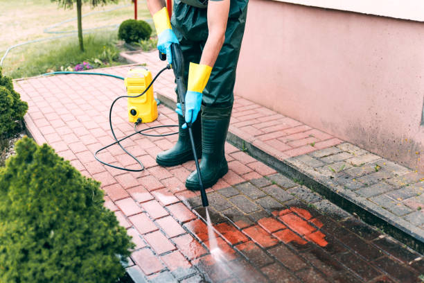 Professional Pressure Washing Services in Glendive, MT
